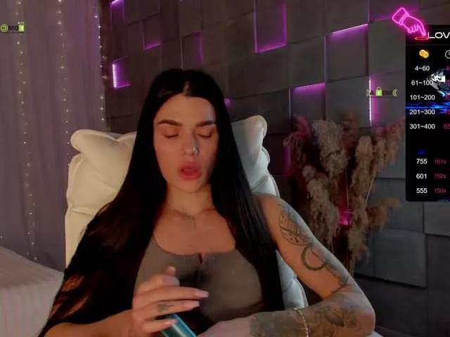 ---Calypso--- on BongaCams 
