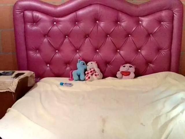 Freechat aisha5 on BongaCams