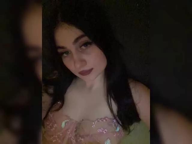 BabyMilia717 on BongaCams 