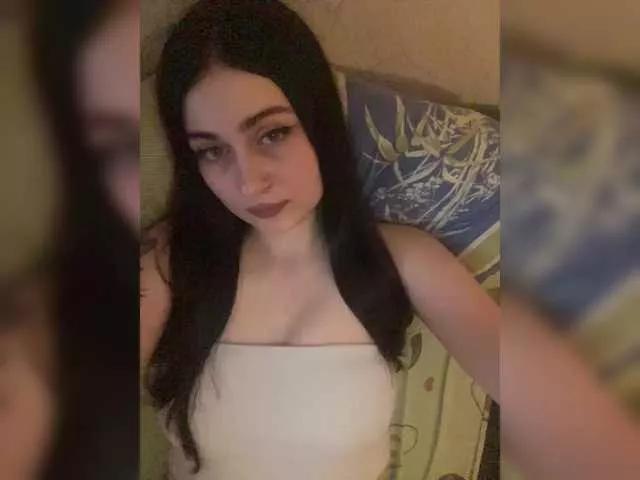 BabyMilia717 on BongaCams 