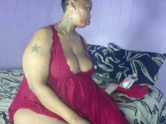 Big-Ass-Wilma on BongaCams