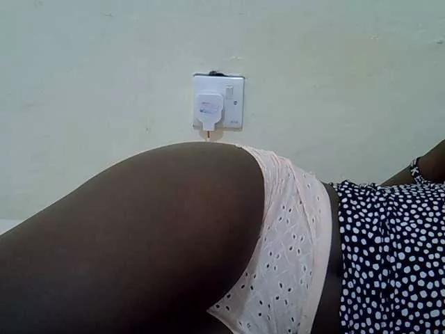 Offline Blackqueeen on BongaCams