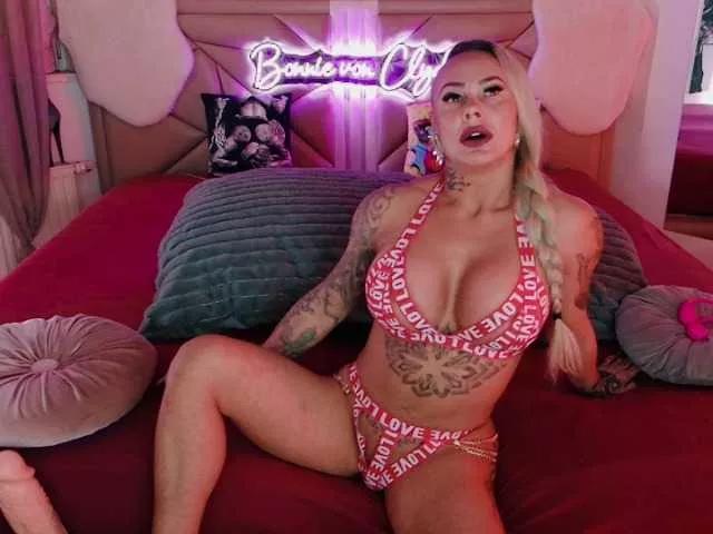 Offline Bonnie2024 on BongaCams
