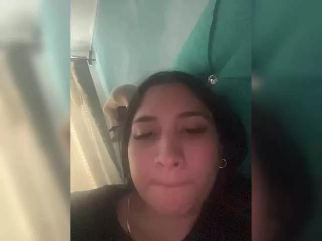 Offline britt-grey on BongaCams