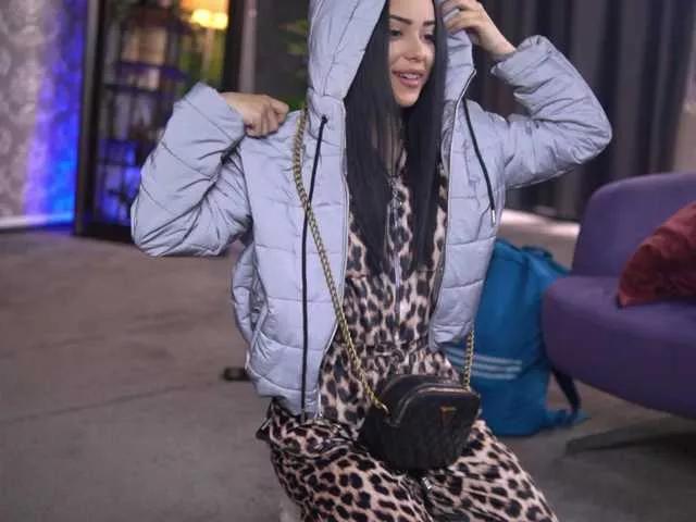 Offline CherrySelena on BongaCams