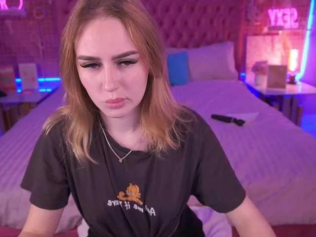 Offline DivineJass on BongaCams