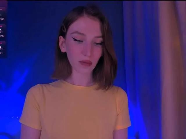 Offline ellaamber on BongaCams