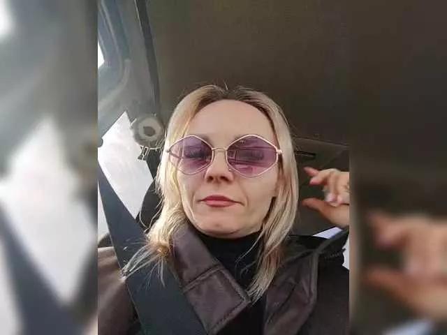 Offline evangelina2909rus on BongaCams