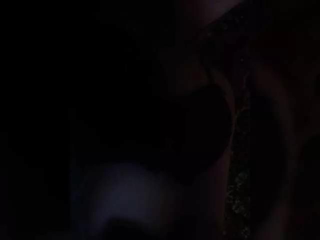 EveHugs on BongaCams 