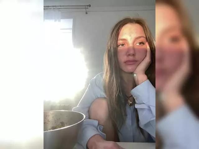 Offline Evelonelfi on BongaCams