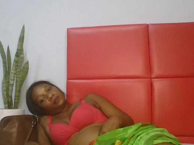 Faozia — Freechat on BongaCams