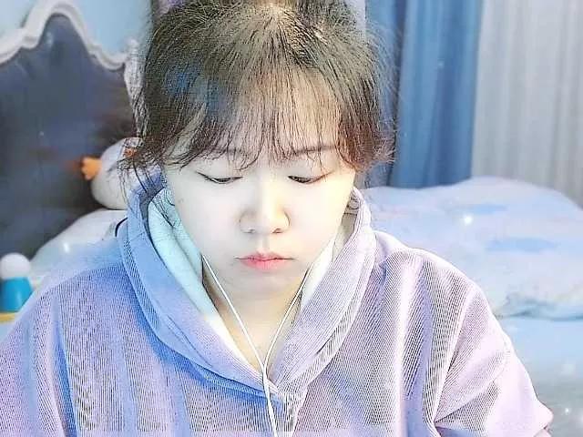 Offline goddess777 on BongaCams