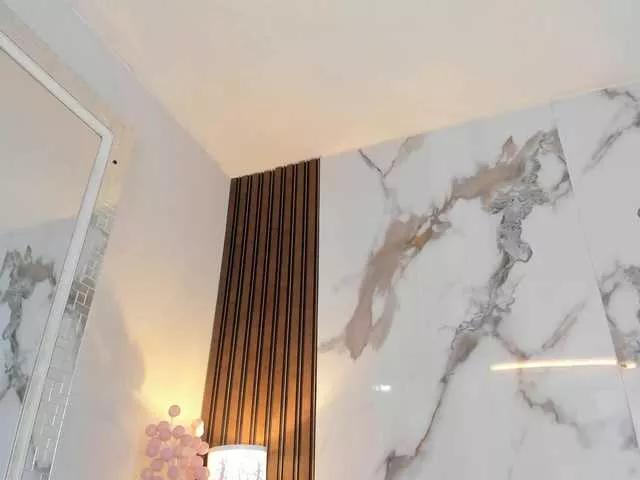 Offline hannahill69 on BongaCams