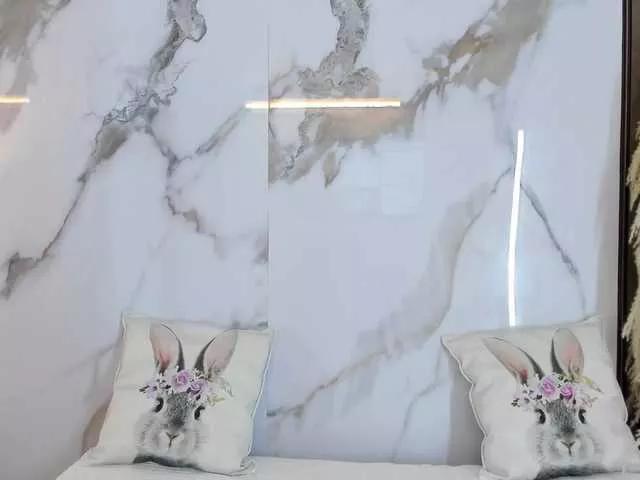 Offline hannahill69 on BongaCams