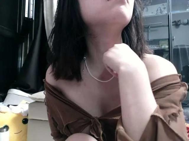 Hui521 on BongaCams