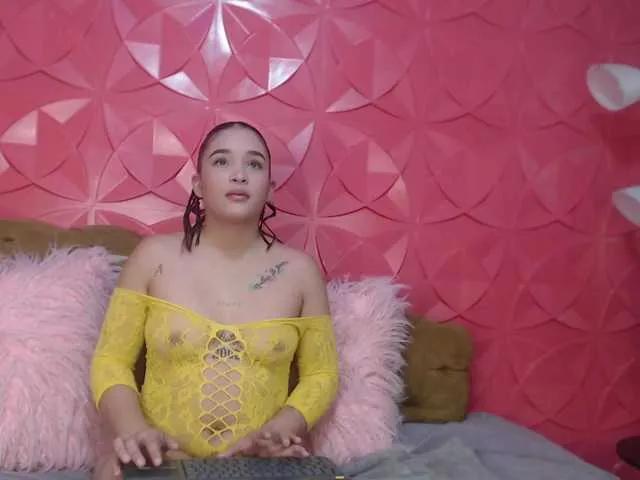 IsaWilliams on BongaCams