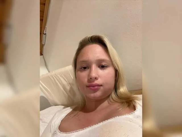 JessiePornstar — Gifts and dick