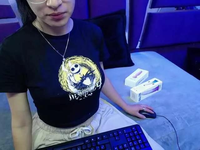 kattyqueenn on BongaCams 