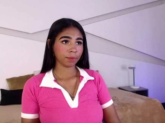 Lana-Starlett on BongaCams