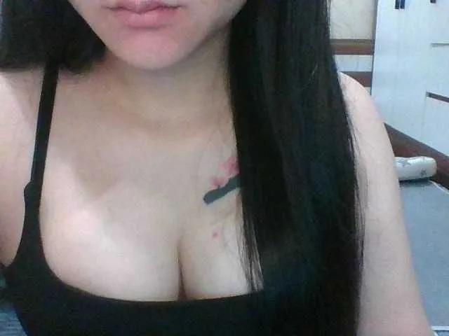 Layla99 on BongaCams