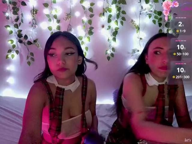 Freechat littlemoonsex on BongaCams