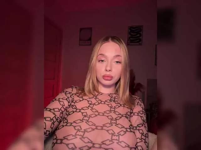 Offline mayshy on BongaCams