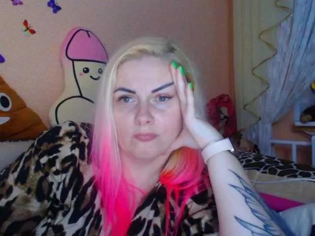 melek-7250 on BongaCams 