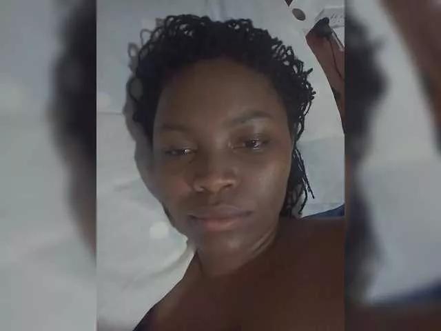 Miss-Atlai on BongaCams 