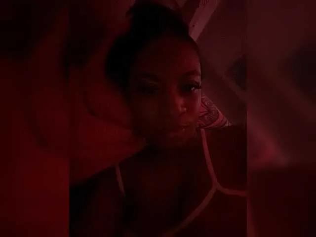 NahomyHart — Freechat on BongaCams