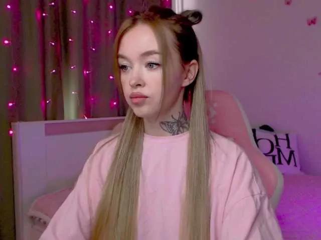 NaughtyMable — I love have a good time together ! mutual orgasms and pleasure! i have a toys for better feels!