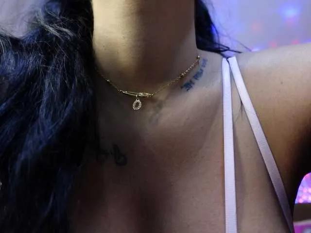 Oddetteblackk1 on BongaCams 