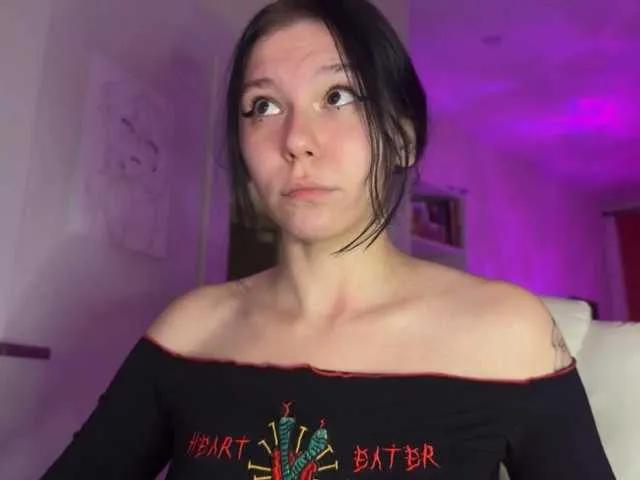PinkDolly18 on BongaCams