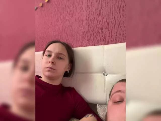 Pussyl2 on BongaCams 