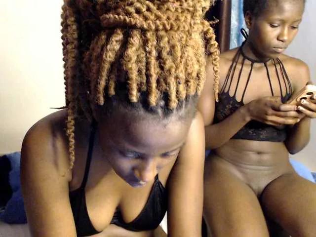 Offline Quency on BongaCams