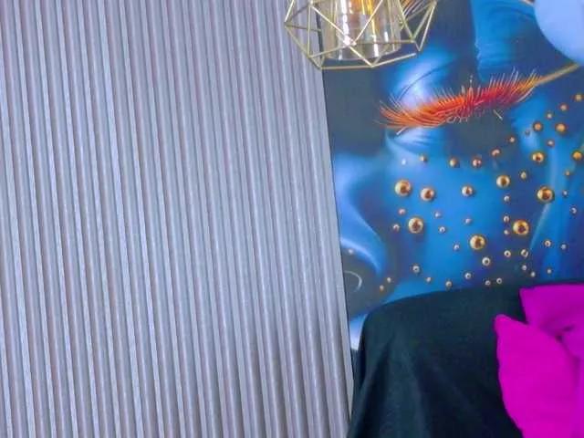 reddfiregirl on BongaCams