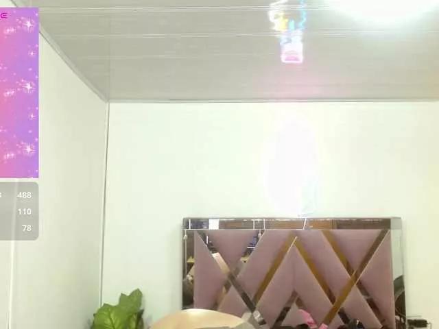 Offline SAAYA-TAY on BongaCams