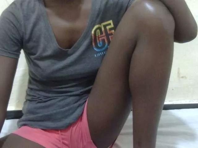 Offline sexy-tania1 on BongaCams