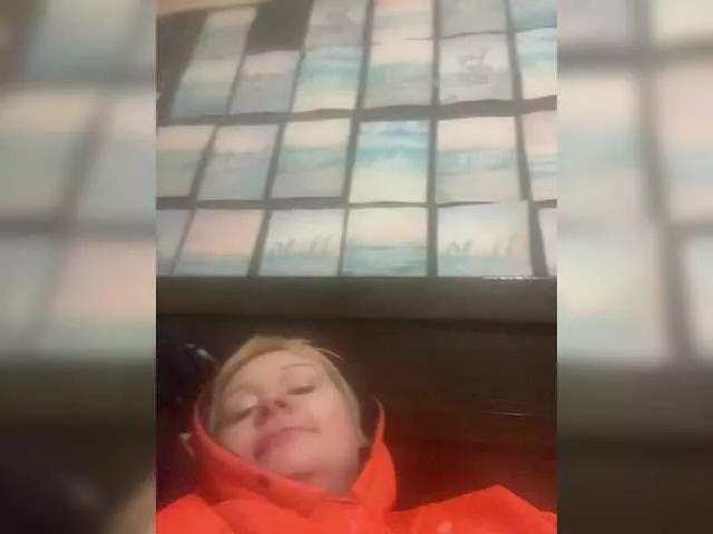 Offline sexysapphirexo on BongaCams