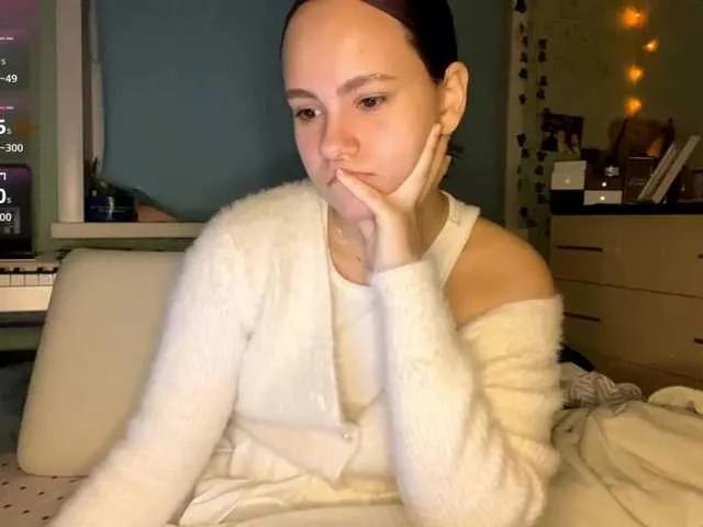 ShinixxxLovers — I am turned on by other men's penises, vibrators and sexual games.
