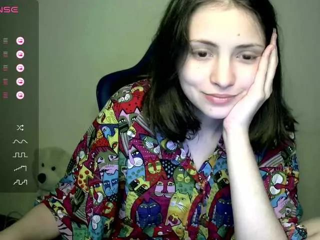 SilverSaya — Freechat on BongaCams