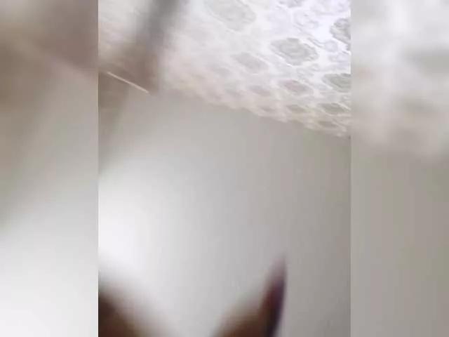 SweetDimond5 on BongaCams 