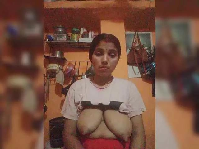 Offline Tunnidelhi on BongaCams