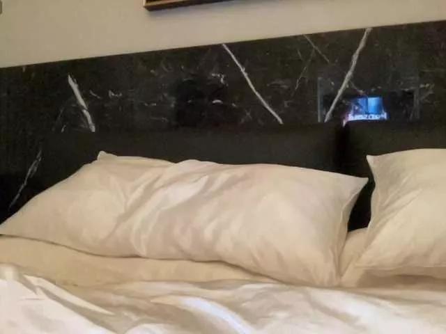 Freechat Violet888 on BongaCams