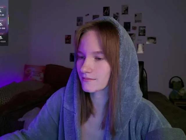 Offline Zeliloo on BongaCams