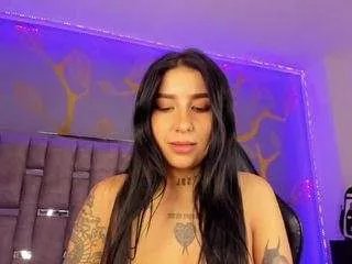 Offline leiawong on CamSoda