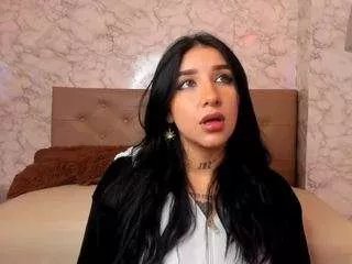 Offline leiawong on CamSoda