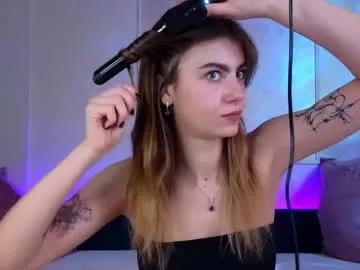 Freechat _a_n_n_y_ on Chaturbate