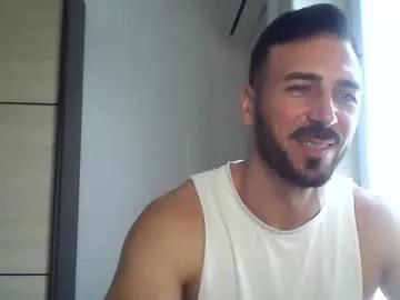 Freechat aaront0pmuscles on Chaturbate