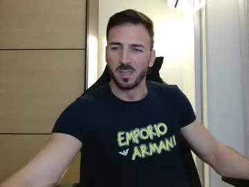 Freechat aaront0pmuscles on Chaturbate