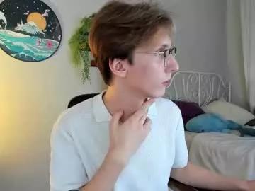 Freechat adrian_di on Chaturbate